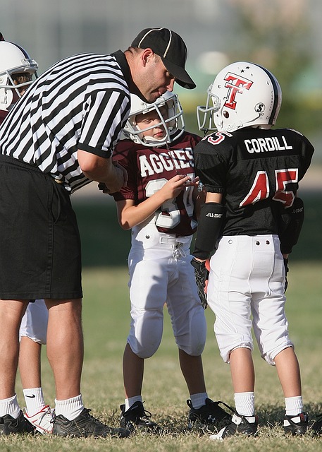 遏制他再次 遏制他再次
